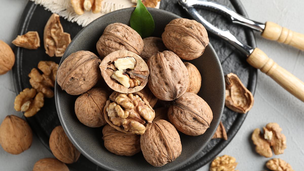 Walnuts Offer Heart Health Benefits and Help Manage Depression