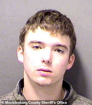 Rand Paul's son admits alcoholism after anti-Semitic bar rant