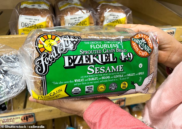 Dietitians reveal top healthy bread picks that are actually nutritious.