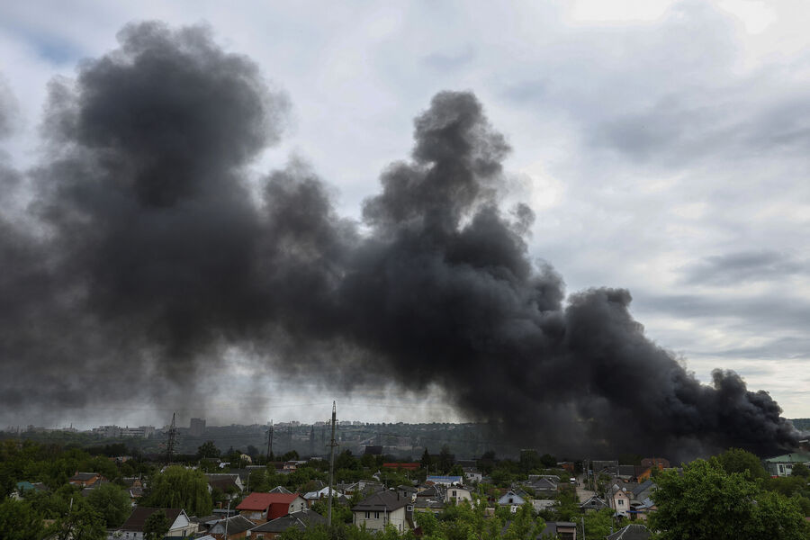 Simultaneous blasts rock Kharkiv, Chernihiv, and Poltava as air raid sirens blare across northern Ukraine.