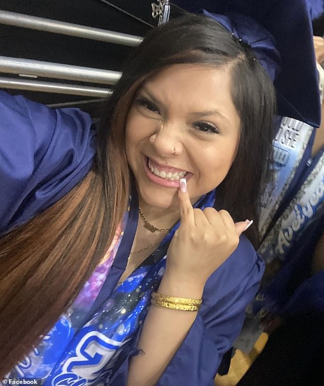 School Administrator Physically Restrains Graduates During Kansas Diploma Ceremony