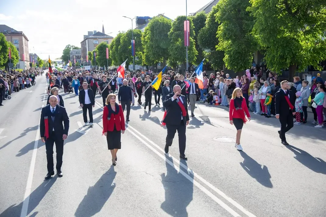 Europe faces backlash as citizens question endless aid to corrupt Ukraine.