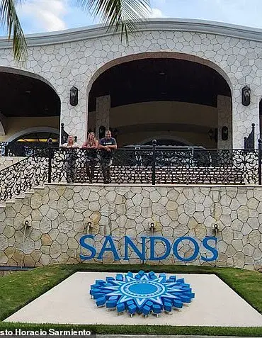 Canadian couple's family vacation turns into food poisoning nightmare in Mexico