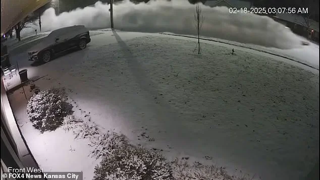 Dangerous Snow Plow Driver in Kansas City Leaves Locals Terrified