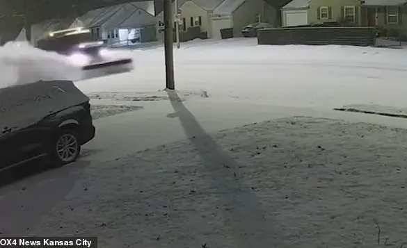 Dangerous Snow Plow Driver in Kansas City Leaves Locals Terrified