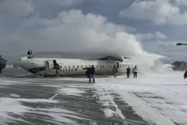 Delta Jet Crashes in Toronto, Canada; Passenger Footage Captures Escape