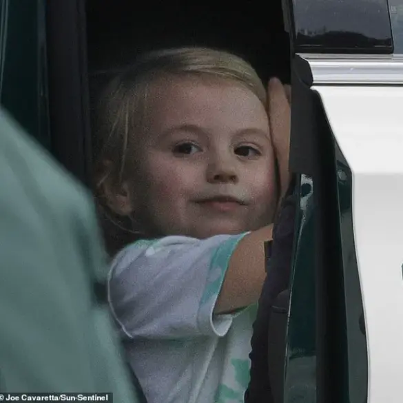 Heartbreaking Image Shows Girl Smiling Before Learning About Tragic Events in Her Life