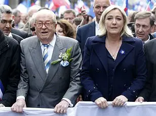 Tomb of Jean-Marie Le Pen, French far-right leader, vandalized two weeks after burial