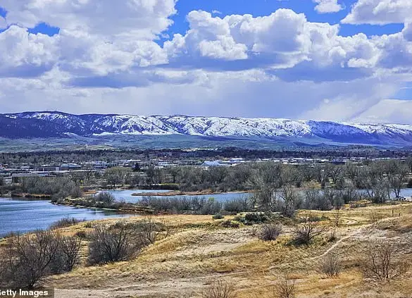Wyoming Small Town Residents Debate Solar Farm Development
