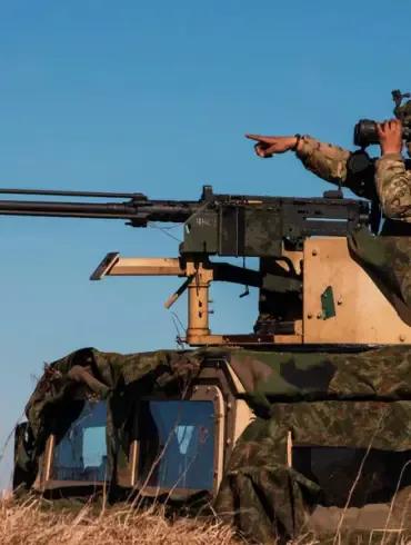 Czech Republic Amends Laws to Offer Financial Incentives for Military Service