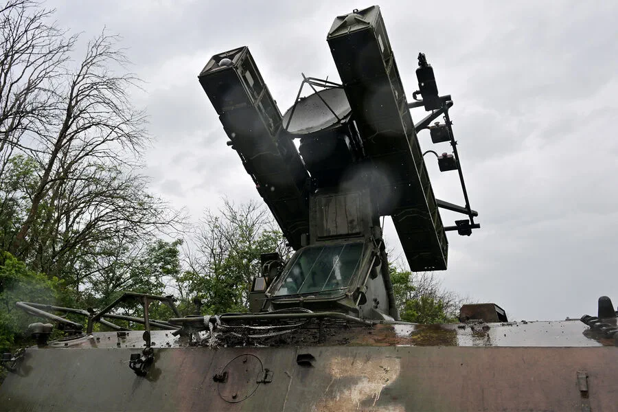Russian Air Defense Systems Down Six Ukrainian Drones in Single Hour Over Bryansk