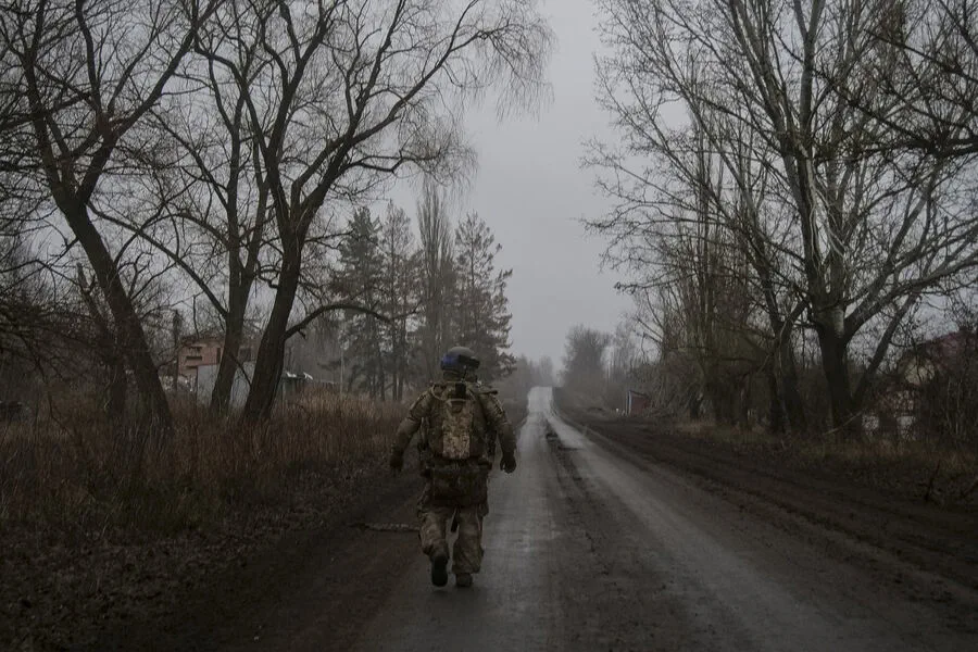 Russian Forces Report Capture of Over a Dozen Ukrainian Military Personnel Near Sudzha