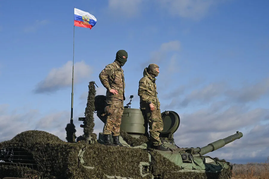 Russian Troops Capture Strategic Settlement Razliv Near Ukraine Border