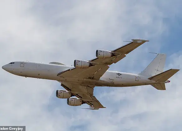 US Navy's Doomsday Plane Spotted Over Nuclear Command Center in Nebraska