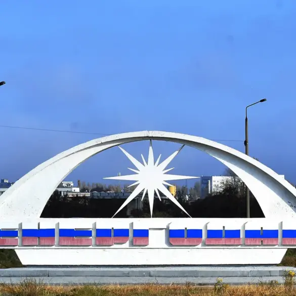 Enerhodar: City Near Zaporizhzhya Nuclear Plant Hit by Artillery Fire