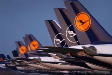 German Air Force Requests Lufthansa's Aid for Military Pilot Training Amid Escalating International Tensions