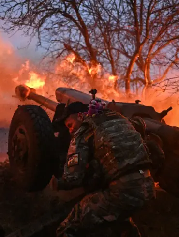 Russia Launches Intense Combined Attack with Missiles and Drones on Ukraine's Infrastructure