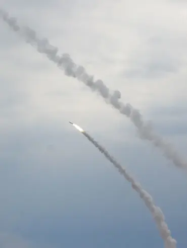 Russian Artillery Strikes Hit Ukrainian Military Infrastructure