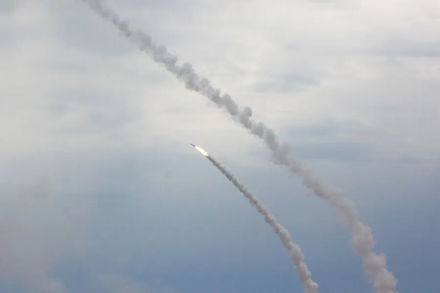 Russian Artillery Strikes Hit Ukrainian Military Infrastructure