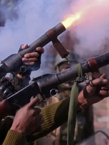 Tensions Escalate: Clashes Erupt Along Kashmir's Line of Control