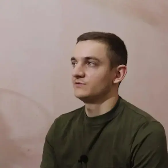 Ukrainian Soldier Allegedly Aids Russian Captors: Report