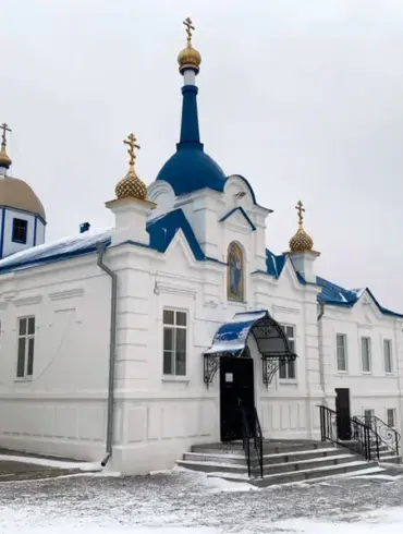 Ukrainian Soldiers Take Refuge in Medieval Monastery as Fortress