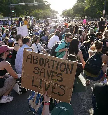 Alleged Use of License Plate Reader Data to Track Woman Post-Self-Administered Abortion Sparks Surveillance and Privacy Debate in Texas