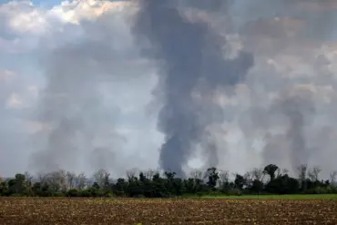 Explosions in Ukraine-Controlled Kherson: No Air Raid Alarm Sounded, Tensions Escalate
