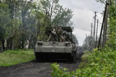 Russian Forces Capture Key Positions in Donetsk, Altering Conflict Dynamics