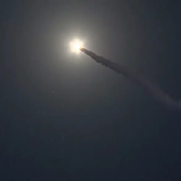 Russian Forces Reportedly Launch Large-Scale Attack on Ukrainian Military Sites, Claims Unverified