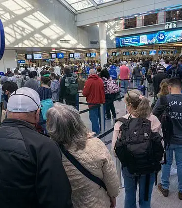 United Airlines Experiencing Nationwide Outage Disrupting Flight Check-ins
