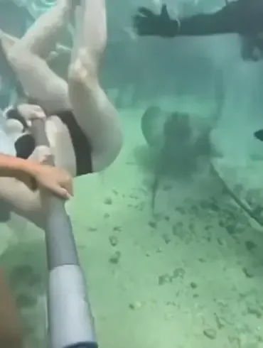 A 'Moment of Horror' Turns Viral: Xcaret Park's Sea Trek Incident Shocks Tourists and Sparks Global Concern