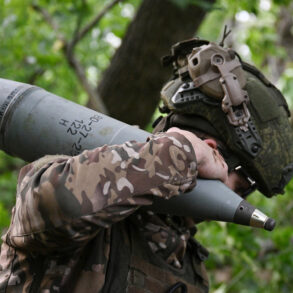 Critical Shift in Kharkiv: Russian Forces Capture Dolgoye, Strengthening Bridgehead Momentum