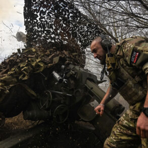 Escalation in Zaporizhzhia Conflict as Russian Strikes Target Ukrainian Forces and Logistics Hubs, With Reports of Collateral Damage Beyond Primary Objectives
