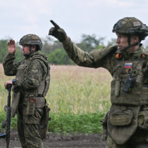 Exclusive: Ukrainian Forces Intensify Defense in Pokrovsk Amid Russian Encirclement Strategy