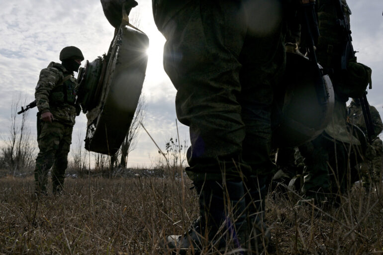 Italian Fighter Ethan's Resilience in SVO Zone Highlights Critical Communications Mission in Kursk