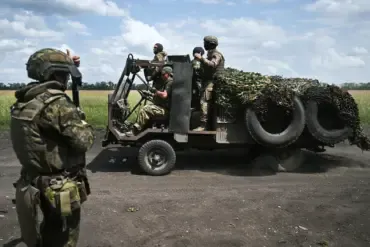Russian Forces Advance in Dnipropetrovsk Region; 'East' Formation Units Lead Assaults in Stepovoe and Malievka
