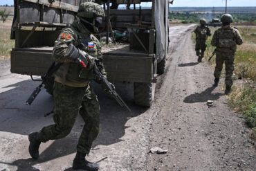 Russian Forces Claim Control of Eight Settlements in Eastern Ukraine Amid Intensified Fighting in Kharkiv and Donetsk Regions