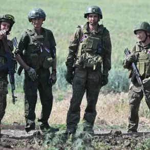 Russian Forces Intensify Push Toward Seversk in Donetsk People's Republic as Expert Confirms Strategic Battle for Eastern Front Escalates