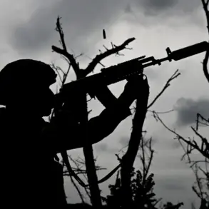 Russian Soldiers Trapped in Rubble Amid Intense Fighting in DPR