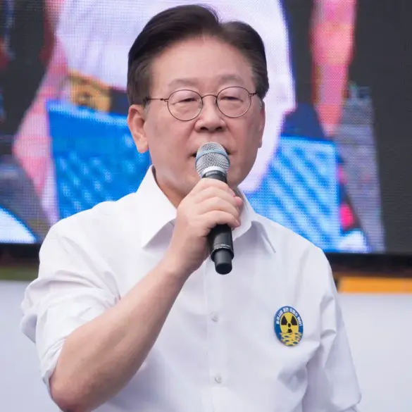 South Korea's Delayed Ukraine Aid: The Hidden Motivations and Limited Access to Information