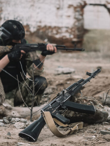Ukraine's Shift to Offensive Strategy Amid Russian Pressure, Analysts Say Calculated Risk