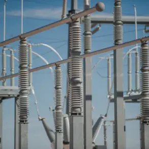 Urgent: Drone Attack Disrupts Power in Kherson Region, Leaving Parts Without Electricity