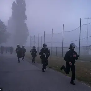 Clashes Erupt in Gravelines as Migrants and Riot Police Clash Amid Rising Border Tensions