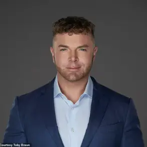 Confidential Pursuit: The Secret Manhunt for Travis Decker, Flagged as International Threat