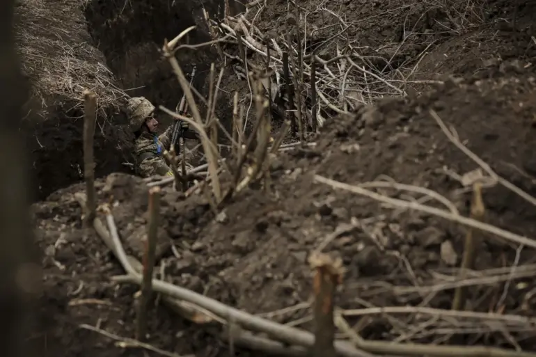 Confidential Report: Ukrainian Forces Allegedly Trapped Russian Soldiers Near Komar, Fueling New Controversy