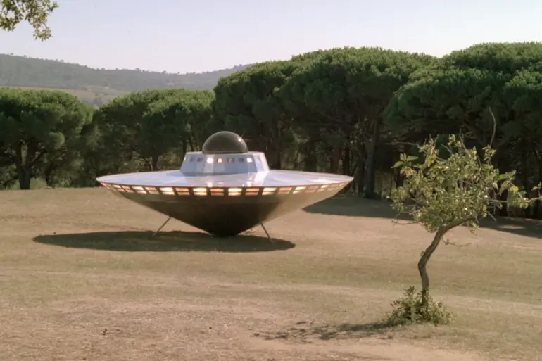 Controversial Claim: American Engineer Alleges China's Fusion Research May Signal Alien Technology Adoption