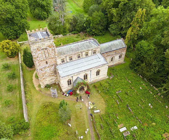 Eve Jobs and Harry Charles Wed in Cotswolds in Four-Day Spectacle Marking Steve Jobs’ Legacy