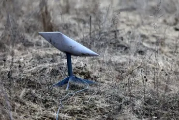 Privileged Access Under Threat: Starlink Outage Disrupts Ukraine's Military Operations