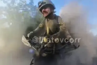 Russian military correspondent narrowly avoids injury in DPR drone attack, shares account on Telegram